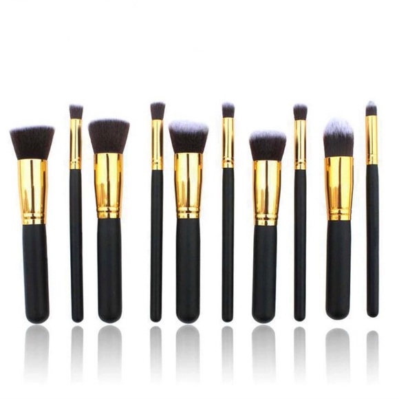 Other - 10 piece pro makeup brush set Black NEW